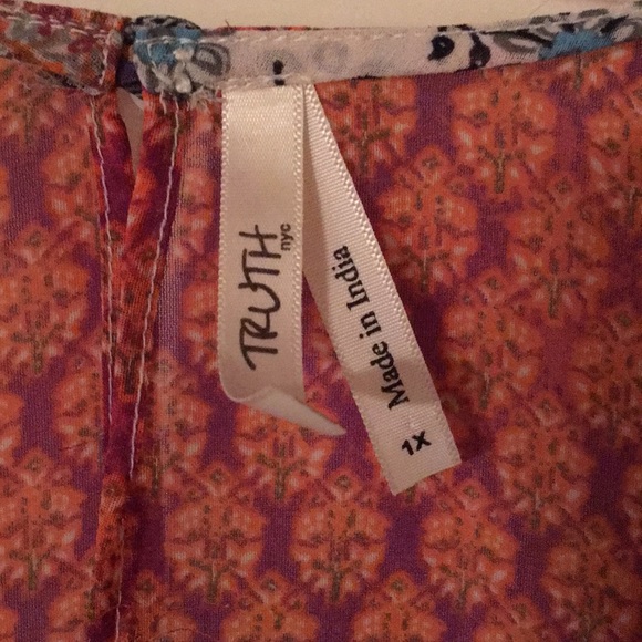 Polyester blouse - Picture 2 of 3